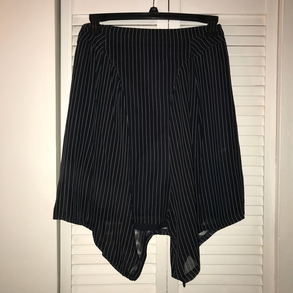 Club Monaco skirt - Picture 1 of 3